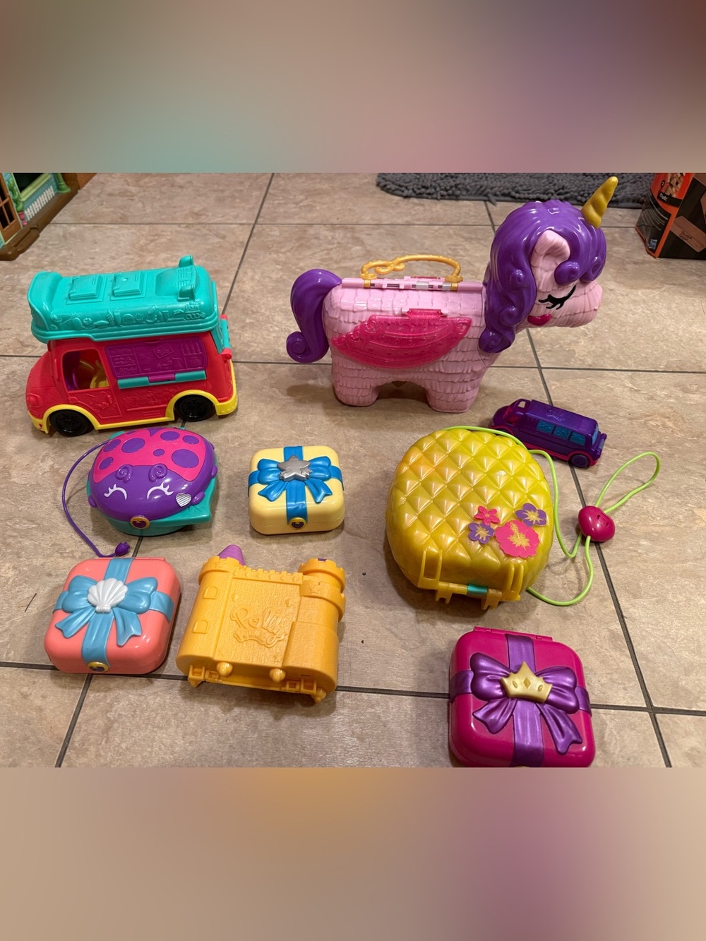 Polly Pocket Style Kids Toy Carrying Cases Set - Pink, Purple, Yellow, Teal